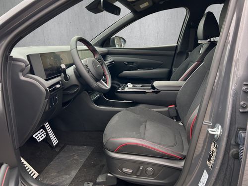 https://csb-strapi-files.fsn1.your-objectstorage.com/inventory-cars/images/dcbf65cceb3b20961a46ff8de64811bebedd7ed5/10_500_2824.jpg