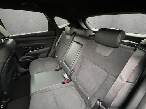 https://csb-strapi-files.fsn1.your-objectstorage.com/inventory-cars/images/dcbf65cceb3b20961a46ff8de64811bebedd7ed5/13_500_3412.jpg
