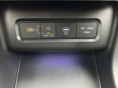 https://csb-strapi-files.fsn1.your-objectstorage.com/inventory-cars/images/dcbf65cceb3b20961a46ff8de64811bebedd7ed5/34_500_5432.jpg