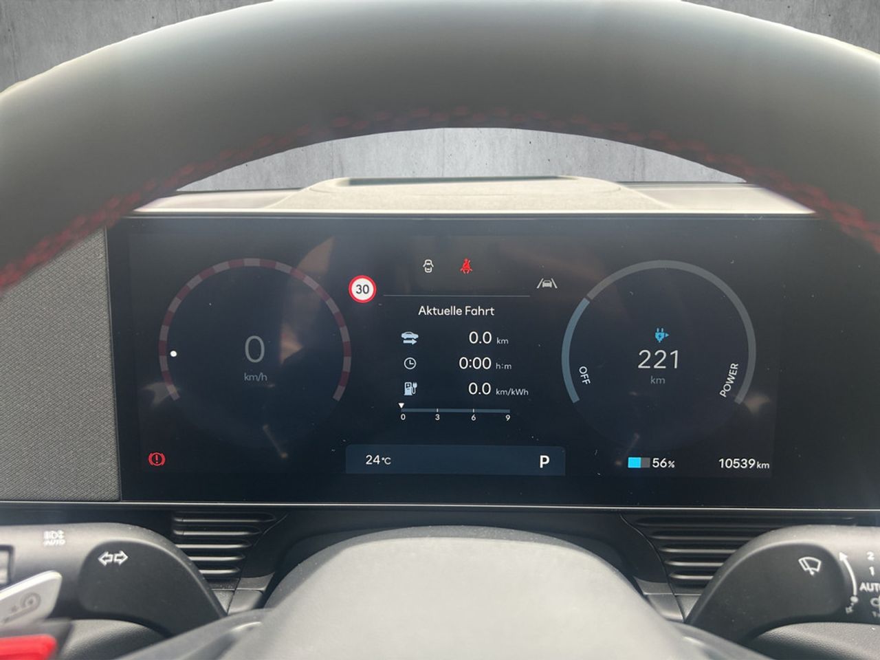 https://csb-strapi-files.fsn1.your-objectstorage.com/inventory-cars/images/dd94f4ab6c6aa3fa8d647555326599b6f7fa294f/12_1280_2488.jpg