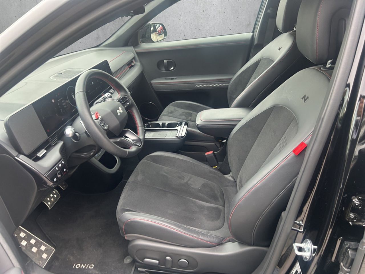 https://csb-strapi-files.fsn1.your-objectstorage.com/inventory-cars/images/dd94f4ab6c6aa3fa8d647555326599b6f7fa294f/15_1280_6420.jpg