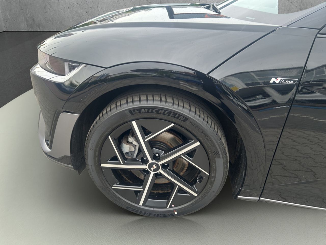 https://csb-strapi-files.fsn1.your-objectstorage.com/inventory-cars/images/dd94f4ab6c6aa3fa8d647555326599b6f7fa294f/19_1280_5584.jpg