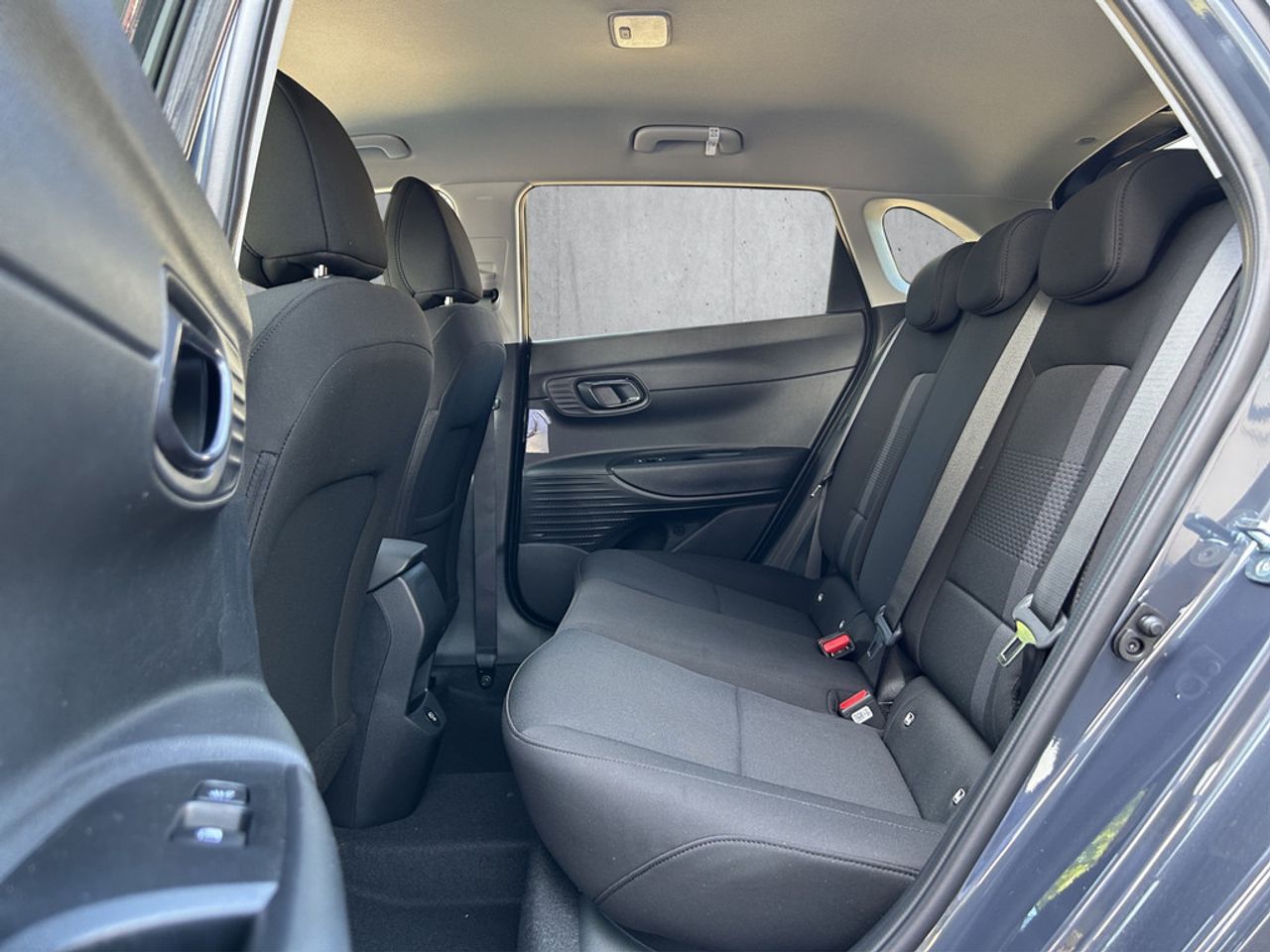 https://csb-strapi-files.fsn1.your-objectstorage.com/inventory-cars/images/de4360ffef2fcd746d889f34fa8006afb7ab5a9a/14_1280_9058.jpg