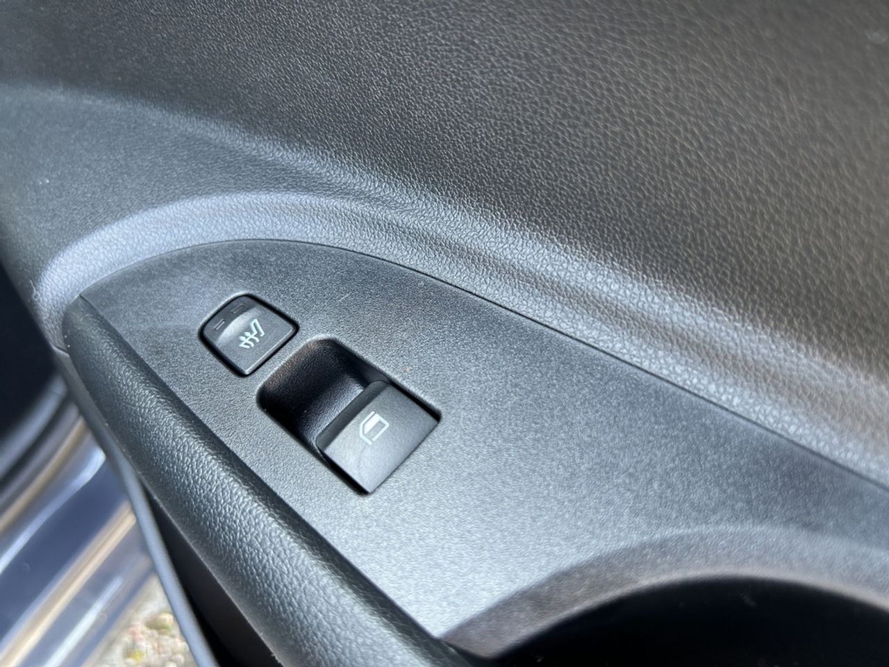 https://csb-strapi-files.fsn1.your-objectstorage.com/inventory-cars/images/de4360ffef2fcd746d889f34fa8006afb7ab5a9a/20_1280_3701.jpg