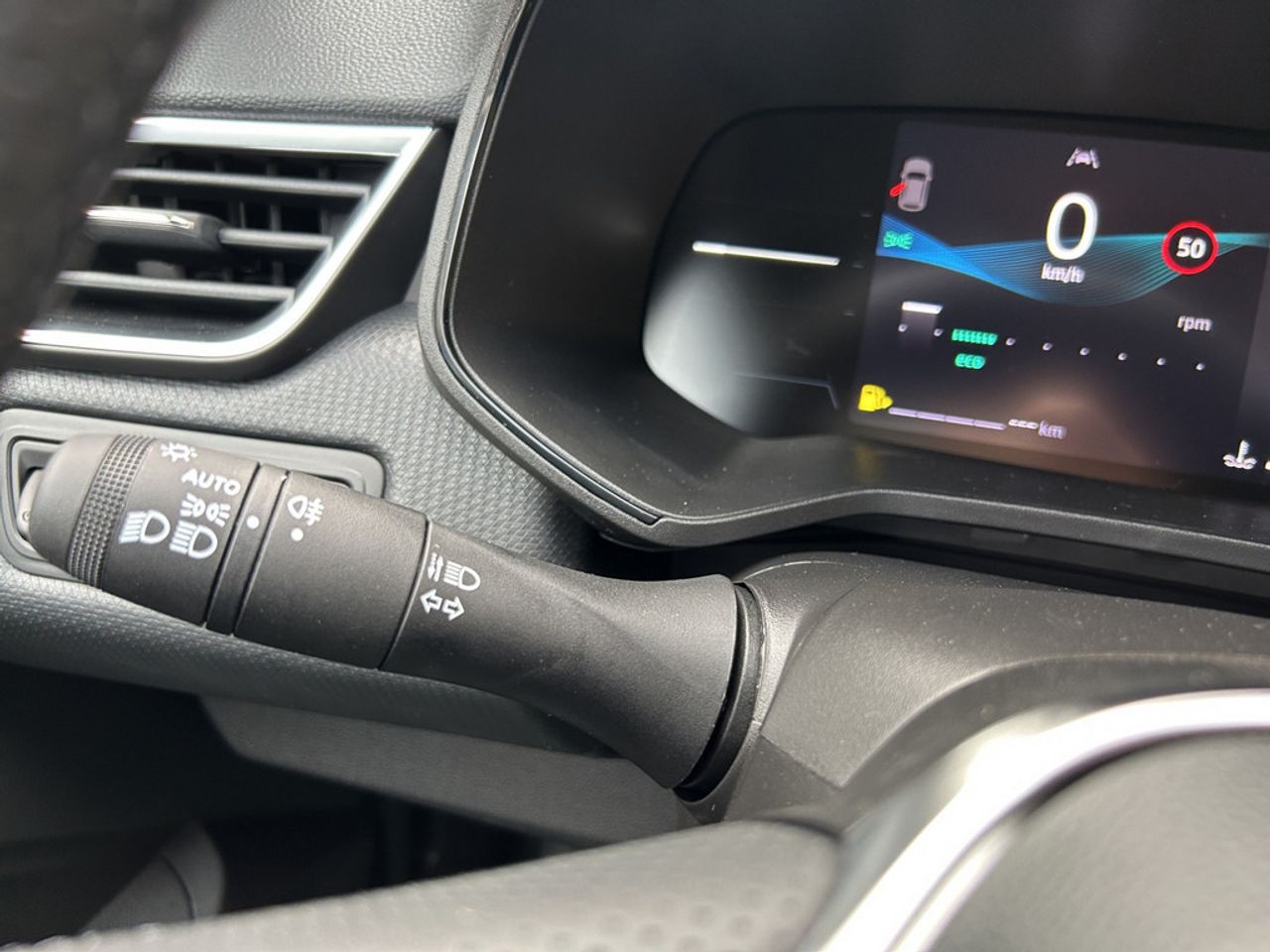 https://csb-strapi-files.fsn1.your-objectstorage.com/inventory-cars/images/df5262aa019e368ce70100ab73e2d96cd5d7b726/16_1280_8155.jpg