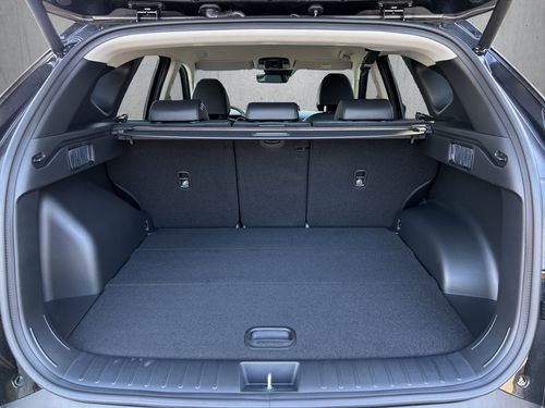 https://csb-strapi-files.fsn1.your-objectstorage.com/inventory-cars/images/df991ced311b656f62cc1f03b462615be89631a3/18_500_3557.jpg