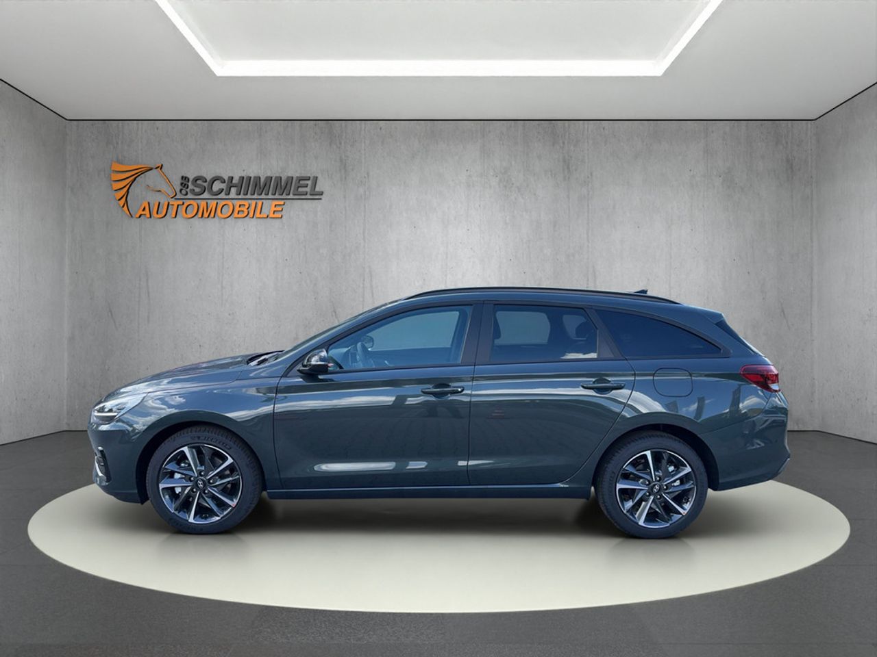 https://csb-strapi-files.fsn1.your-objectstorage.com/inventory-cars/images/e067fd5cbf24c7cb3d54c023c6da93fdd9e65a0b/3_1280_2177.jpg