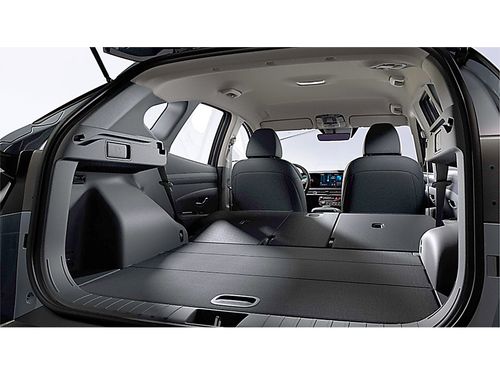https://csb-strapi-files.fsn1.your-objectstorage.com/inventory-cars/images/e0bb880fb6d27cb2794e85b30ad407220aabcefb/13_500_3255.jpg