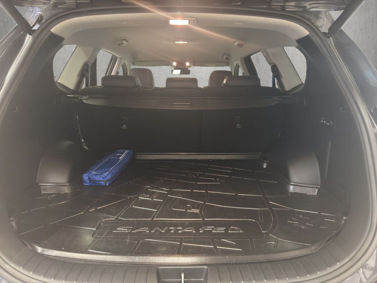 https://csb-strapi-files.fsn1.your-objectstorage.com/inventory-cars/images/e208bae72c3fc655a67707d05dca019e09ae3b71/18_1280_4540.jpg
