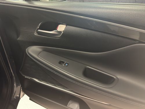 https://csb-strapi-files.fsn1.your-objectstorage.com/inventory-cars/images/e208bae72c3fc655a67707d05dca019e09ae3b71/21_500_5836.jpg
