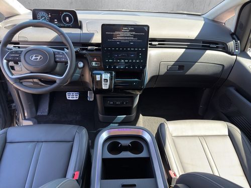 https://csb-strapi-files.fsn1.your-objectstorage.com/inventory-cars/images/e37357dc2e247d477f8629be3535ac2e3f28debf/13_500_4450.jpg