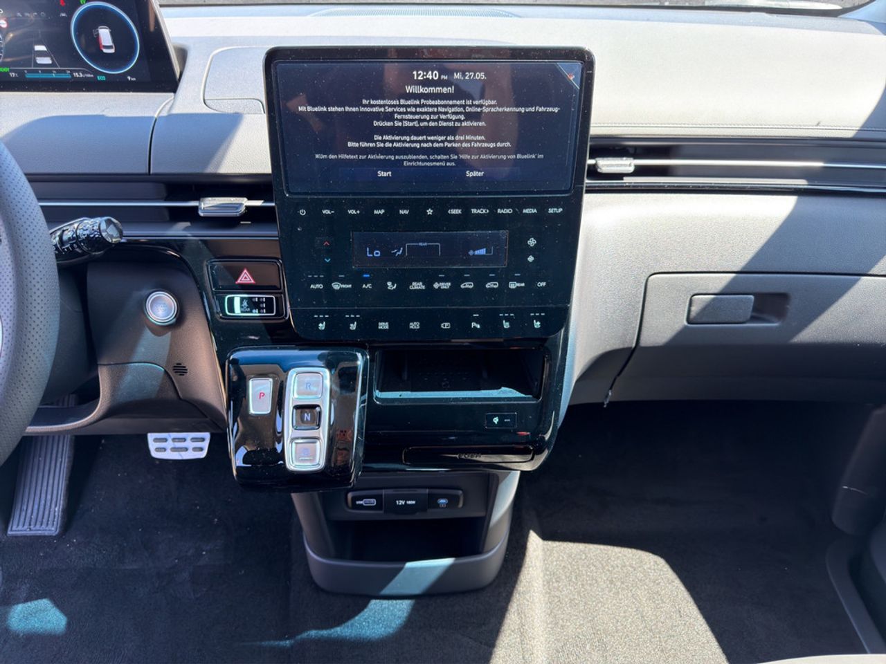 https://csb-strapi-files.fsn1.your-objectstorage.com/inventory-cars/images/e37357dc2e247d477f8629be3535ac2e3f28debf/15_1280_5662.jpg