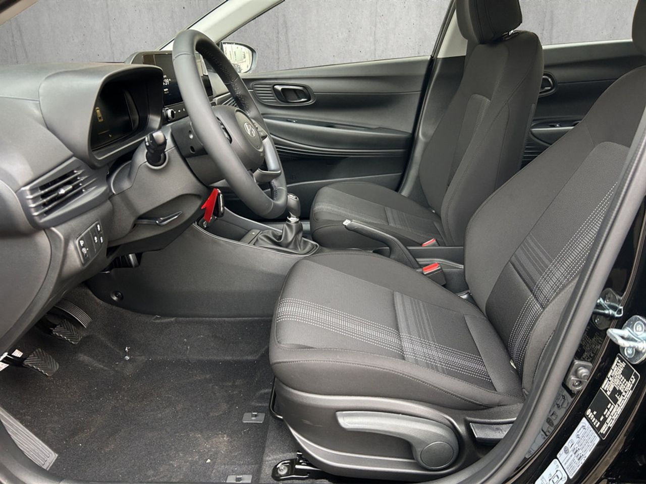 https://csb-strapi-files.fsn1.your-objectstorage.com/inventory-cars/images/e4d1074e910af8bedf1612835b97a3d7a3e8e488/10_1280_1702.jpg