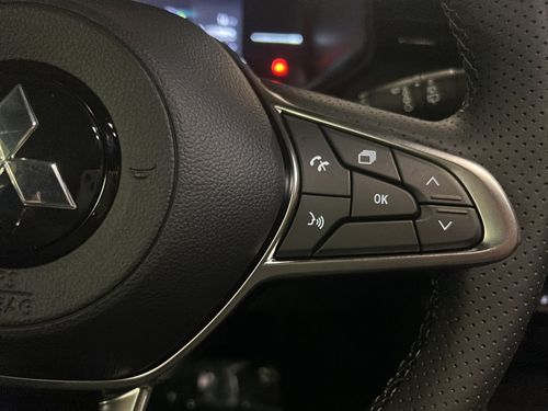 https://csb-strapi-files.fsn1.your-objectstorage.com/inventory-cars/images/e4dd046747d98d629f9929468ad819e4044908e4/13_500_1295.jpg