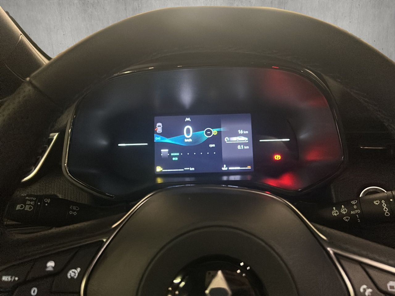 https://csb-strapi-files.fsn1.your-objectstorage.com/inventory-cars/images/e4dd046747d98d629f9929468ad819e4044908e4/14_1280_9497.jpg