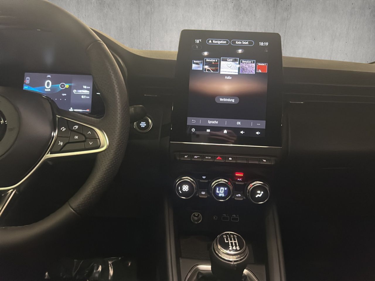 https://csb-strapi-files.fsn1.your-objectstorage.com/inventory-cars/images/e4dd046747d98d629f9929468ad819e4044908e4/9_1280_1747.jpg