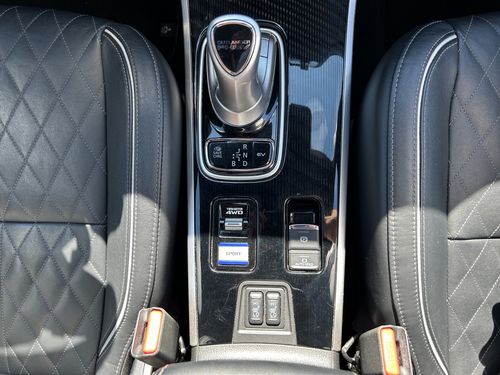 https://csb-strapi-files.fsn1.your-objectstorage.com/inventory-cars/images/e5f1af0a7e0641ae712761ea5f1c6ba6a95be0a2/20_500_4791.jpg