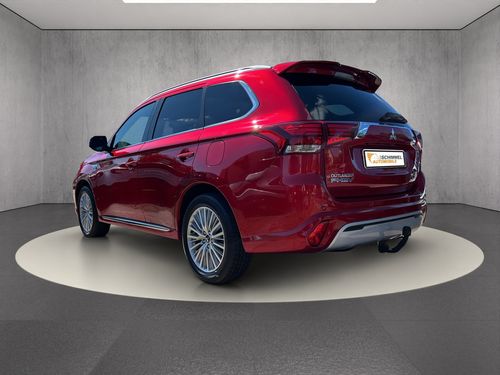 https://csb-strapi-files.fsn1.your-objectstorage.com/inventory-cars/images/e5f1af0a7e0641ae712761ea5f1c6ba6a95be0a2/4_500_8695.jpg