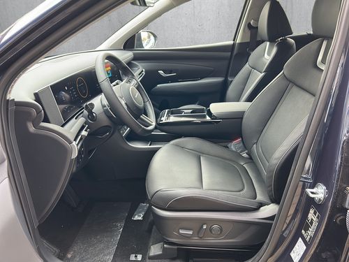 https://csb-strapi-files.fsn1.your-objectstorage.com/inventory-cars/images/e6e7b64ee3eca2d7442bc5e3476686bfbc8e3e17/10_500_5196.jpg