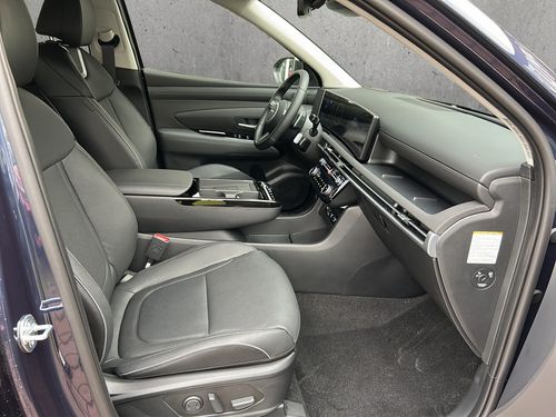 https://csb-strapi-files.fsn1.your-objectstorage.com/inventory-cars/images/e6e7b64ee3eca2d7442bc5e3476686bfbc8e3e17/15_500_2041.jpg