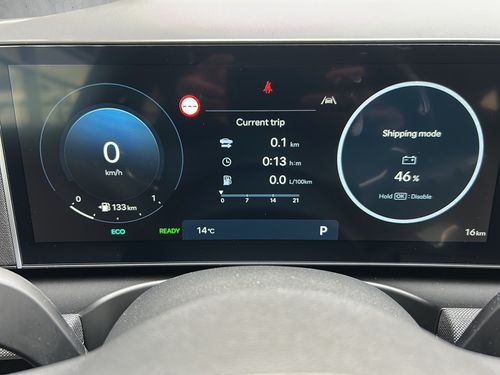 https://csb-strapi-files.fsn1.your-objectstorage.com/inventory-cars/images/e6e7b64ee3eca2d7442bc5e3476686bfbc8e3e17/19_500_2220.jpg