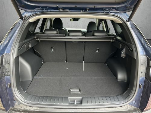 https://csb-strapi-files.fsn1.your-objectstorage.com/inventory-cars/images/e6e7b64ee3eca2d7442bc5e3476686bfbc8e3e17/5_500_9931.jpg