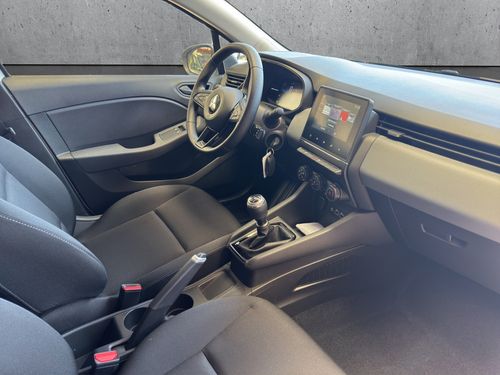 https://csb-strapi-files.fsn1.your-objectstorage.com/inventory-cars/images/e742d1e9754e29265c3afdf025d411ce0a60fc05/21_500_3613.jpg