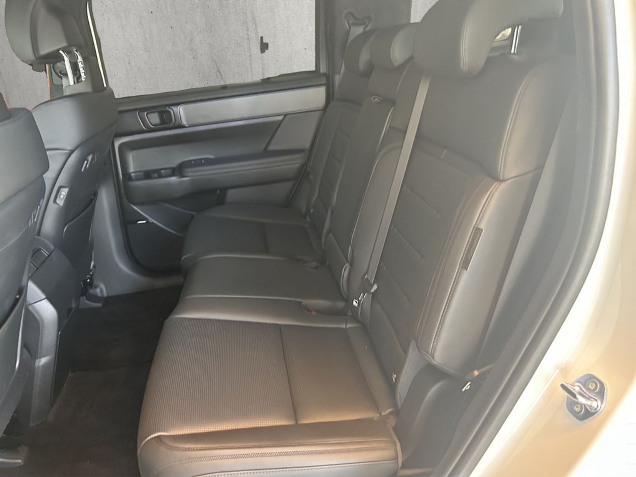https://csb-strapi-files.fsn1.your-objectstorage.com/inventory-cars/images/e794e370491b033cd4623ffe14d01041e313d770/15_1280_4007.jpg