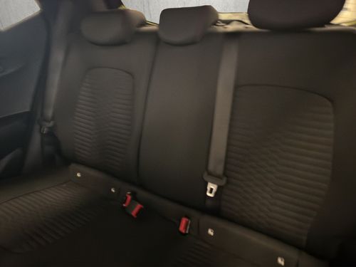 https://csb-strapi-files.fsn1.your-objectstorage.com/inventory-cars/images/e881f7b1eac9ef425494e0b509883b43843dd318/15_500_9147.jpg