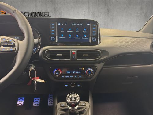 https://csb-strapi-files.fsn1.your-objectstorage.com/inventory-cars/images/e881f7b1eac9ef425494e0b509883b43843dd318/17_500_8703.jpg