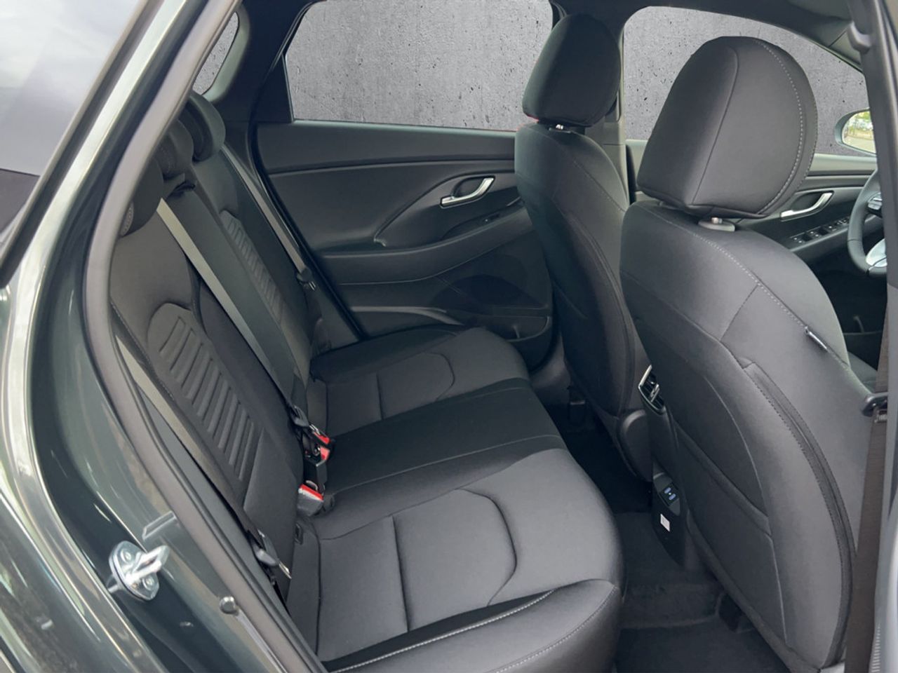 https://csb-strapi-files.fsn1.your-objectstorage.com/inventory-cars/images/e90e3218c382aeb5f877e8ef435a5e866086dc4f/19_1280_9788.jpg