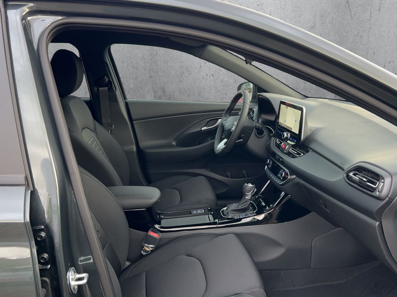 https://csb-strapi-files.fsn1.your-objectstorage.com/inventory-cars/images/e90e3218c382aeb5f877e8ef435a5e866086dc4f/20_1280_7647.jpg