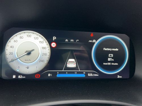 https://csb-strapi-files.fsn1.your-objectstorage.com/inventory-cars/images/e98fc95c9ab998879686cf6a15aad5e8a34ed8e8/11_500_6138.jpg