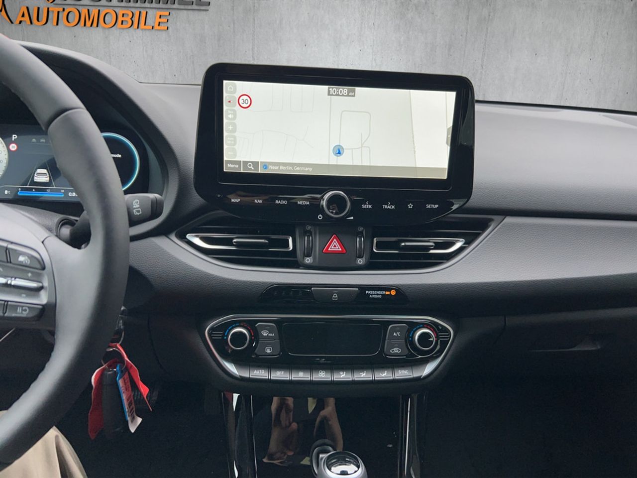 https://csb-strapi-files.fsn1.your-objectstorage.com/inventory-cars/images/e98fc95c9ab998879686cf6a15aad5e8a34ed8e8/12_1280_3570.jpg