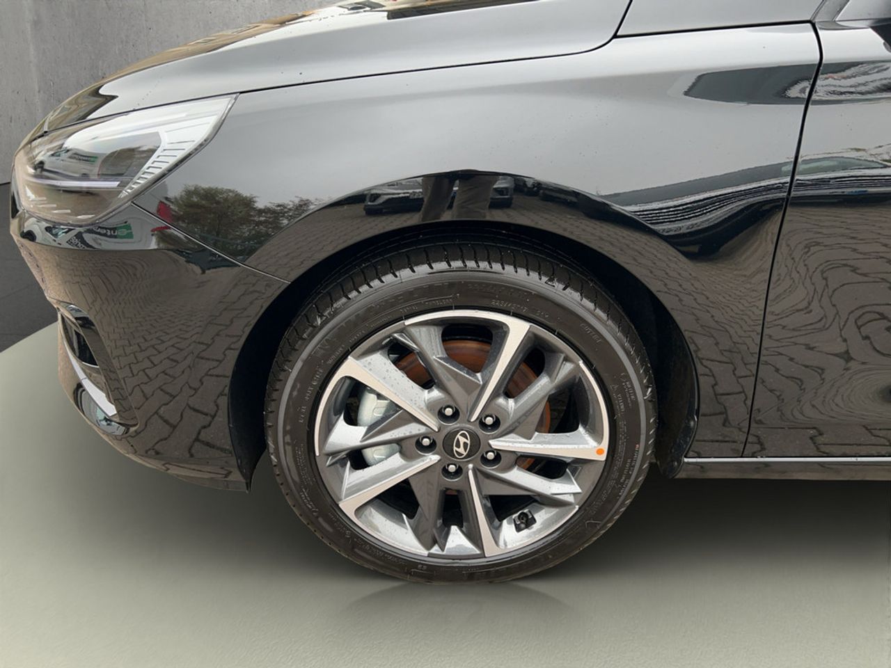https://csb-strapi-files.fsn1.your-objectstorage.com/inventory-cars/images/e98fc95c9ab998879686cf6a15aad5e8a34ed8e8/2_1280_5941.jpg