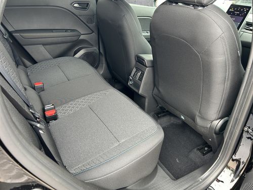 https://csb-strapi-files.fsn1.your-objectstorage.com/inventory-cars/images/e9db584ccc18fe240e2393ef65f0bd114b64cd83/18_500_5121.jpg