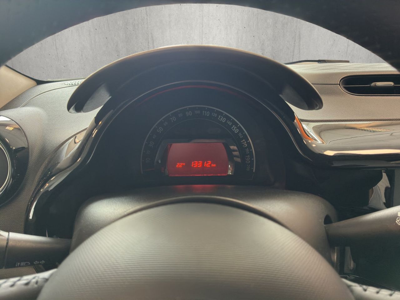 https://csb-strapi-files.fsn1.your-objectstorage.com/inventory-cars/images/ea03cb51512f9e9445b92d7df213b62ab2c5fcb7/11_1280_5519.jpg