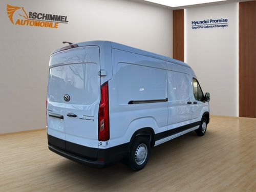 https://csb-strapi-files.fsn1.your-objectstorage.com/inventory-cars/images/eccbc8e8ce18fb13656e269143b26e51f582e97a/2_500_6468.jpg