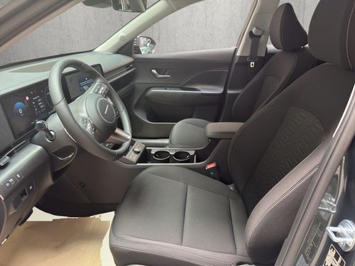 https://csb-strapi-files.fsn1.your-objectstorage.com/inventory-cars/images/eec643a15d29801d2e9d5815a6049a74c65e0d98/10_500_4116.jpg