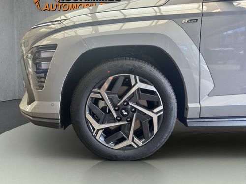 https://csb-strapi-files.fsn1.your-objectstorage.com/inventory-cars/images/eefaa5cde40779af511aff30ffc27ef9f49eb833/2_500_5498.jpg