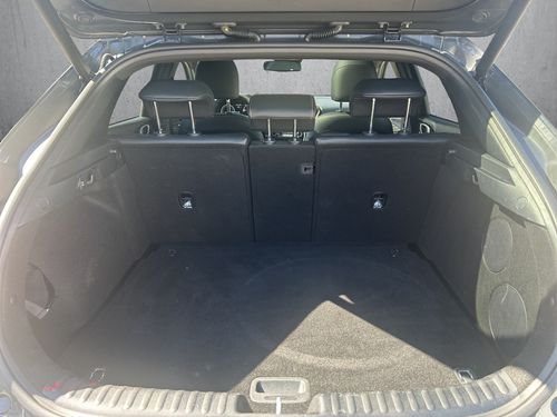 https://csb-strapi-files.fsn1.your-objectstorage.com/inventory-cars/images/efede08e4db71c0b4f5c83d4a97c0f49cc352bfa/17_500_1870.jpg