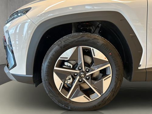 https://csb-strapi-files.fsn1.your-objectstorage.com/inventory-cars/images/f01835d8c2d6567db7c0faa1e35c0fff59f50fab/2_500_9736.jpg