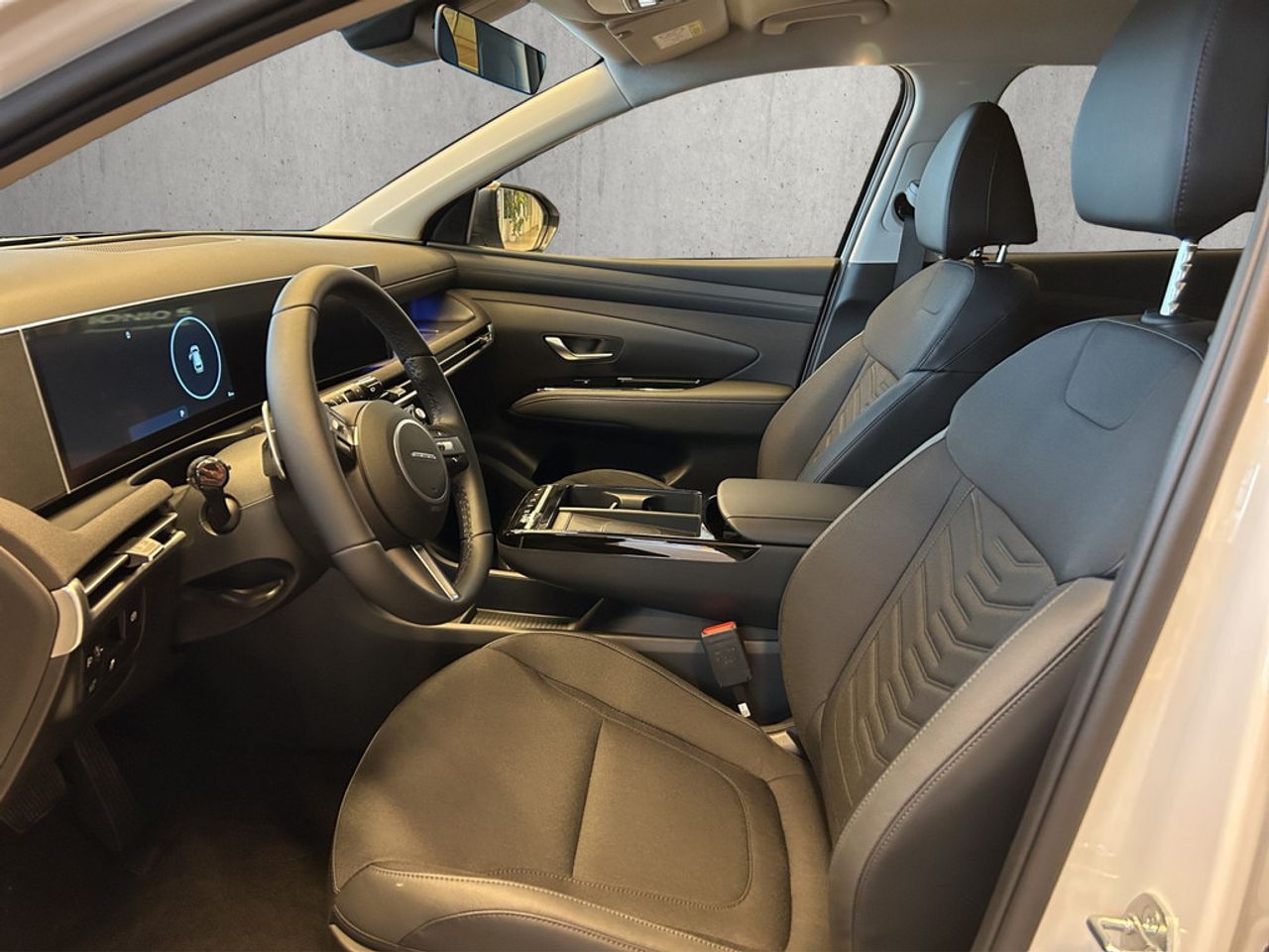 https://csb-strapi-files.fsn1.your-objectstorage.com/inventory-cars/images/f01835d8c2d6567db7c0faa1e35c0fff59f50fab/9_1280_3216.jpg