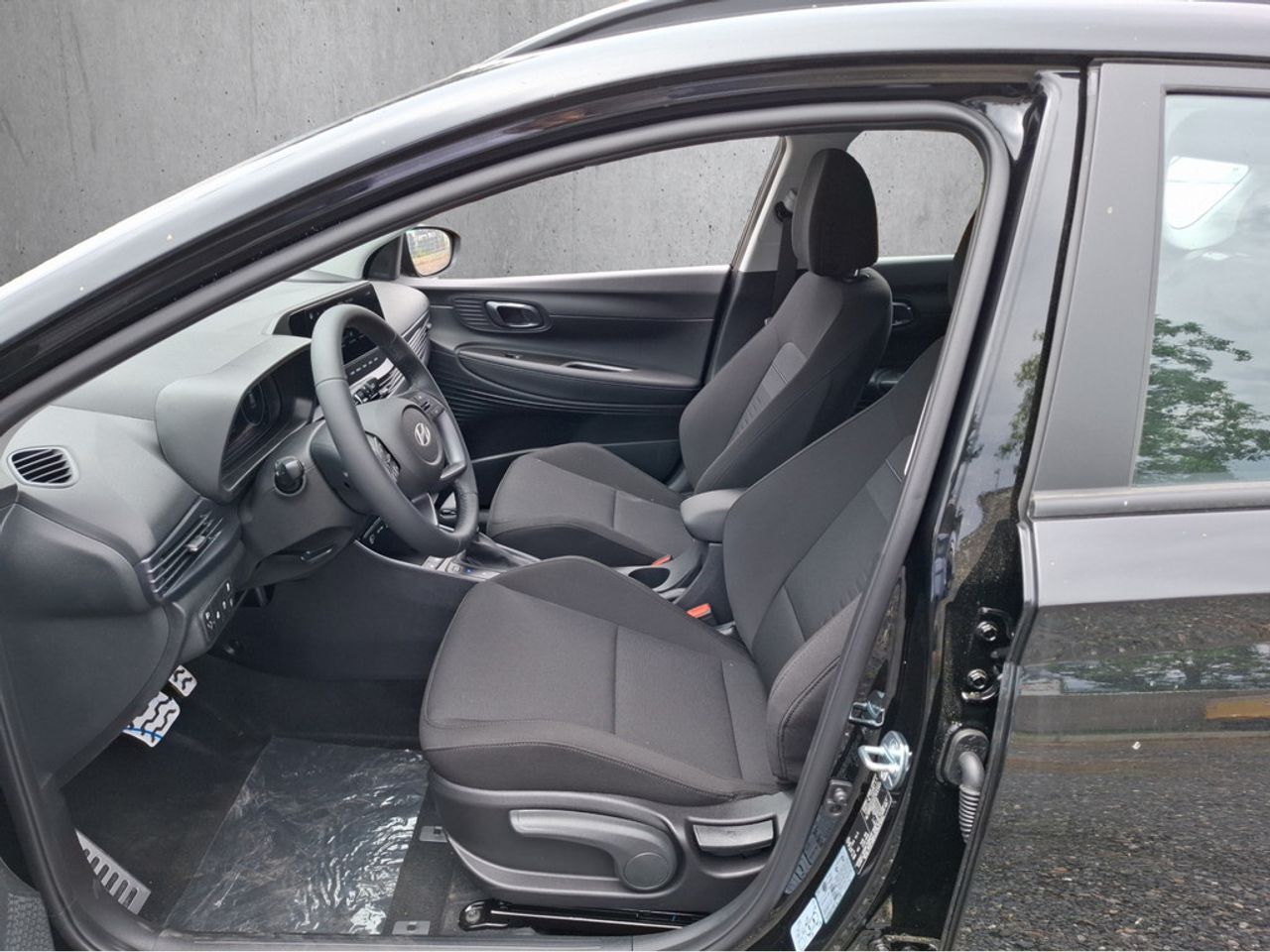 https://csb-strapi-files.fsn1.your-objectstorage.com/inventory-cars/images/f0ace1e9696a7dfb0e8319e9733f71f51ba29f08/9_1280_8431.jpg