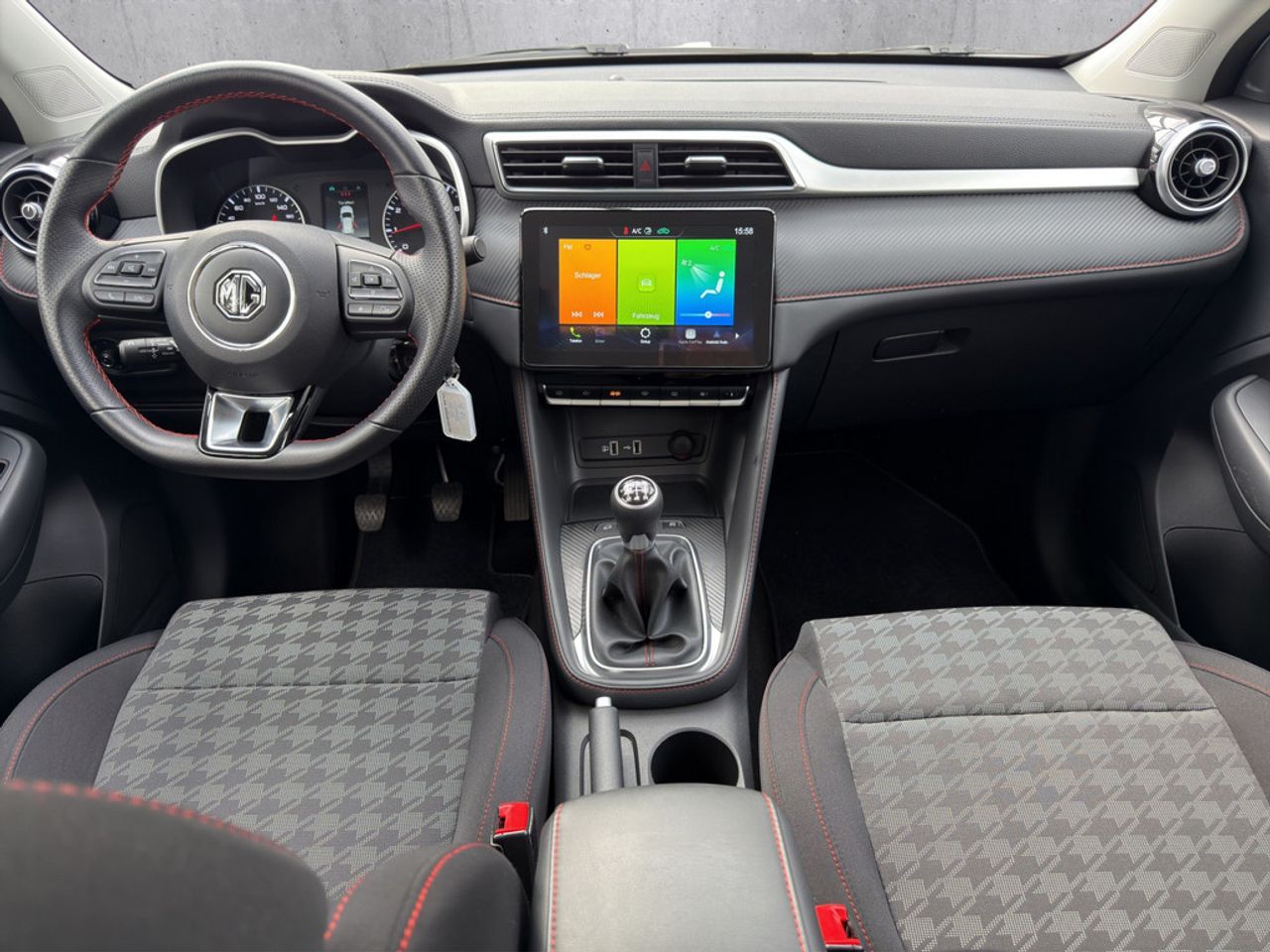 https://csb-strapi-files.fsn1.your-objectstorage.com/inventory-cars/images/f2bb56f7780706aca596beec59fb522ff2f4acb8/13_1280_8874.jpg