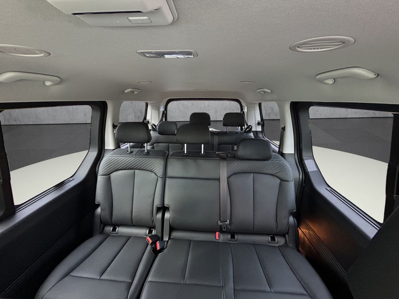 https://csb-strapi-files.fsn1.your-objectstorage.com/inventory-cars/images/f2cd63d69bd506acce4b3ced7ec9d65e67ea18ec/13_1280_8342.jpg