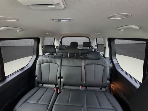 https://csb-strapi-files.fsn1.your-objectstorage.com/inventory-cars/images/f2cd63d69bd506acce4b3ced7ec9d65e67ea18ec/13_500_7179.jpg