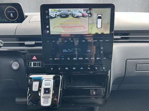 https://csb-strapi-files.fsn1.your-objectstorage.com/inventory-cars/images/f2cd63d69bd506acce4b3ced7ec9d65e67ea18ec/17_500_6486.jpg