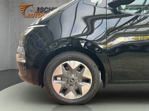 https://csb-strapi-files.fsn1.your-objectstorage.com/inventory-cars/images/f2cd63d69bd506acce4b3ced7ec9d65e67ea18ec/2_500_1769.jpg