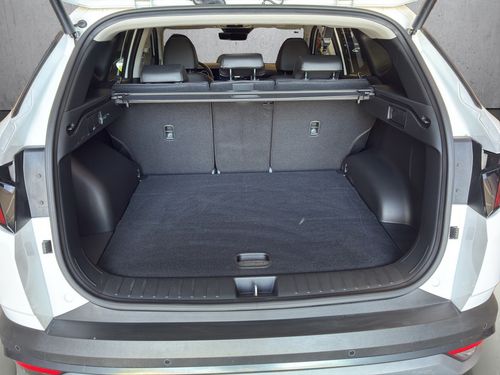 https://csb-strapi-files.fsn1.your-objectstorage.com/inventory-cars/images/f4d98c2e47109fc2b0f82d17bae1473ab6bcc4b2/18_500_1099.jpg